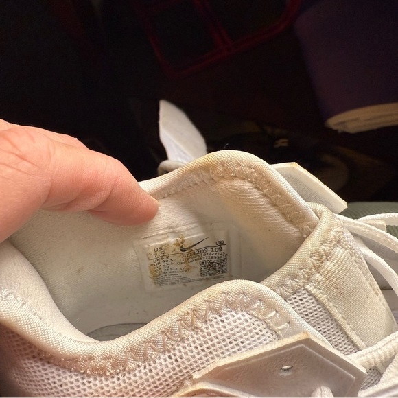 Nike Alpha Menace football cleats size 7.5 good condition - Picture 6 of 6